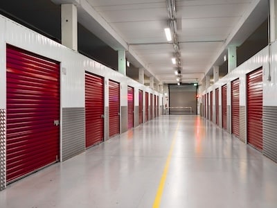 Storage Facility Lighting Solutions